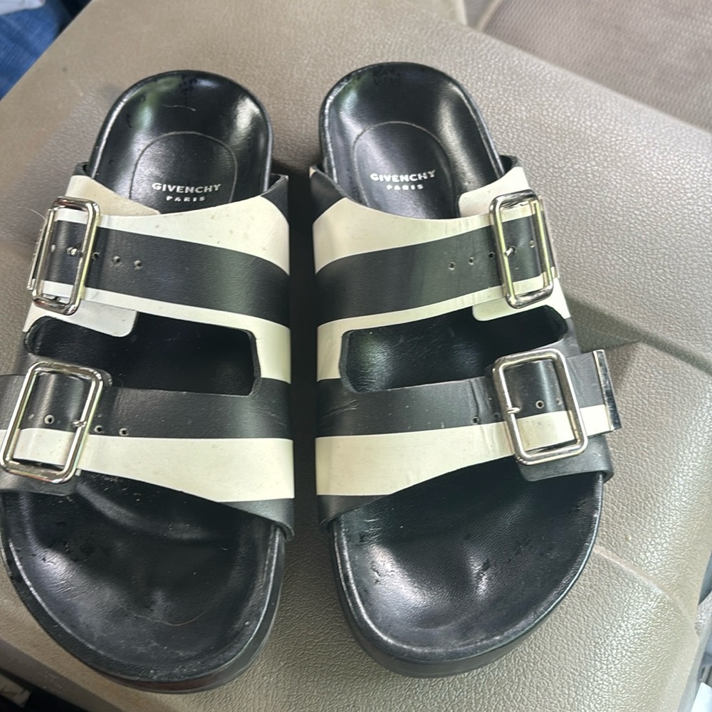 GIVENCHY black and white sandals size 7     #a3